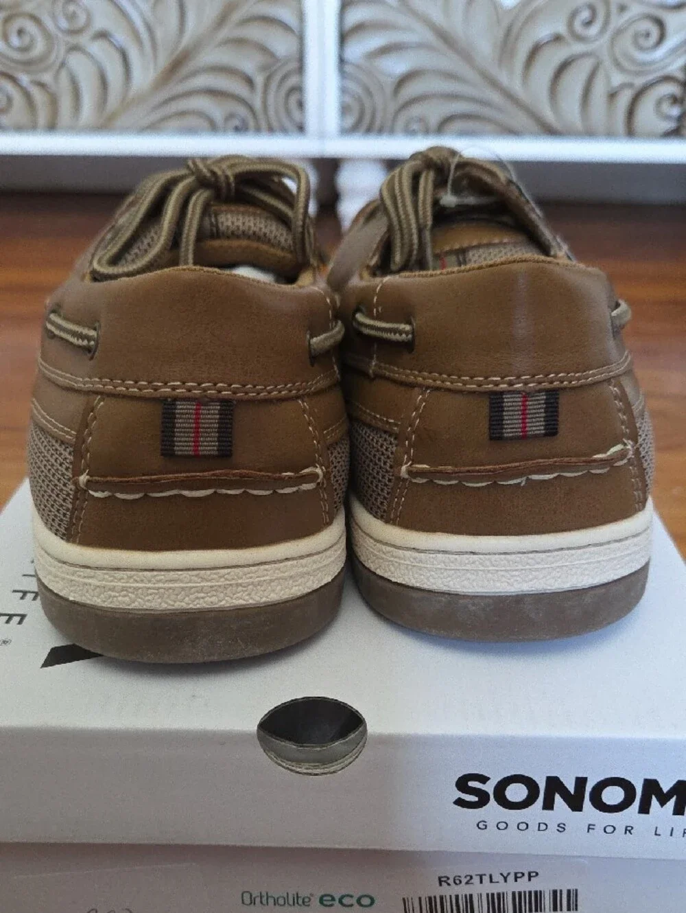 Men’s Brown Tan Canvas-Trim Boat Shoes